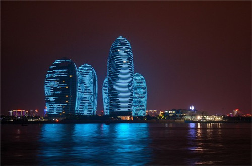 在太仆寺旗适合90后的特色火锅加盟品牌有哪些，在太仆寺旗可以开几家众腾水产火锅食材加盟店