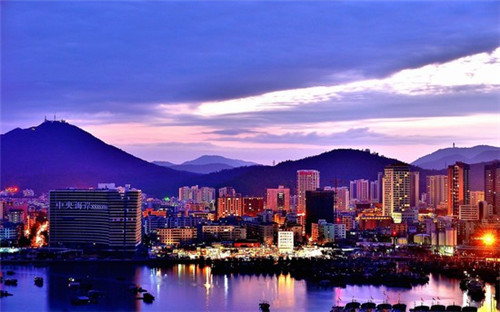 在蕉岭县加盟冰雪童话冰淇淋开店有哪些优势